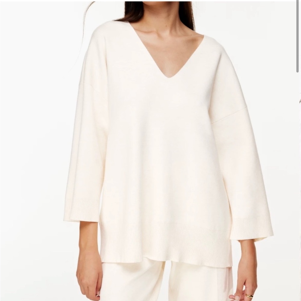 Wilfred cream tunic sweater (Aritzia)